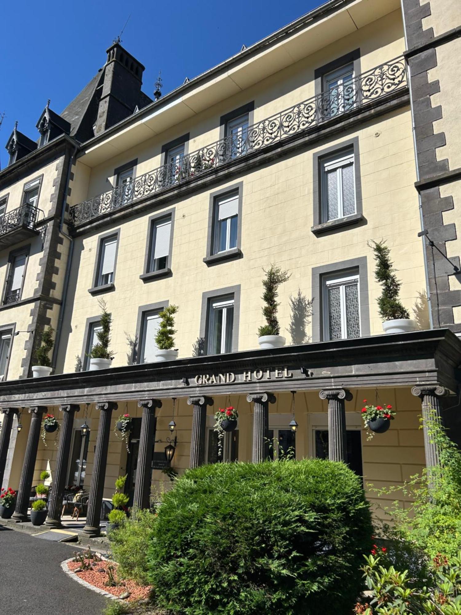 Le Grand Hotel Mont Dore Dış mekan fotoğraf